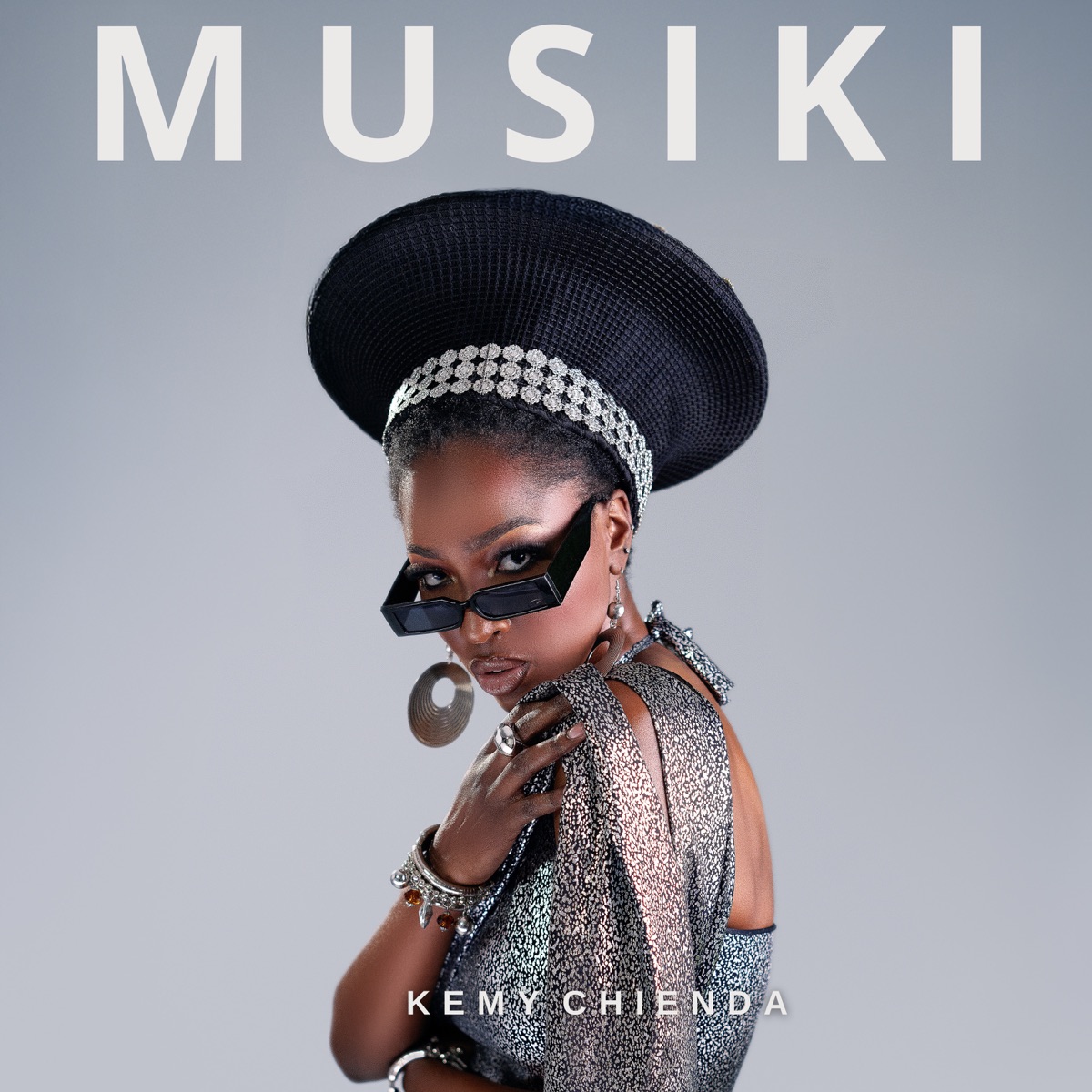 Ngikhusele (feat. Born Kxng) - Single by Kemy Chienda album cover