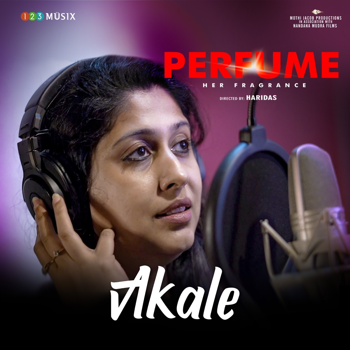 Akale (From "Perfume") - Single by Rajesh Babu K Sooranad & Ranjini Jose album cover