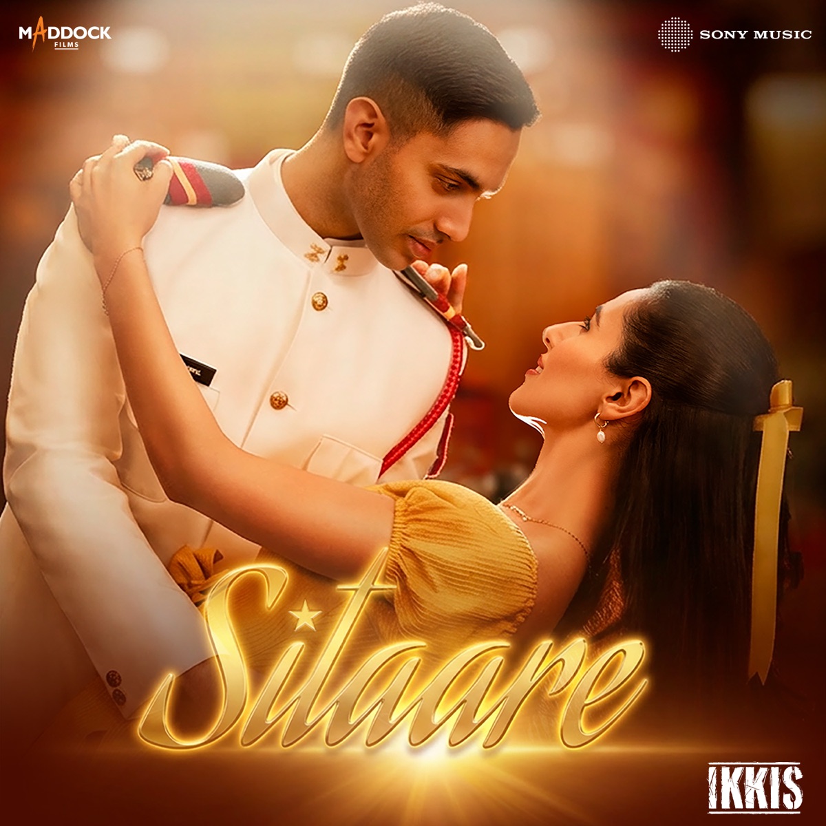 Sitaare (From "Ikkis") - Single by Arijit Singh, White Noise Collectives & Amitabh Bhattacharya album cover
