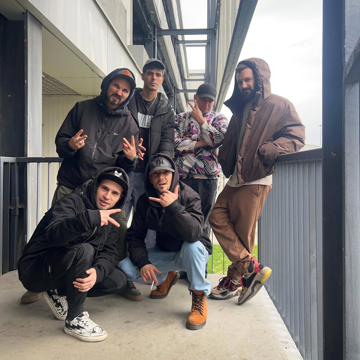 BOOMBAP (feat. SeTeHash, ANTO, Omu John & DJ Serbanesku) - Single by Antilectii album cover