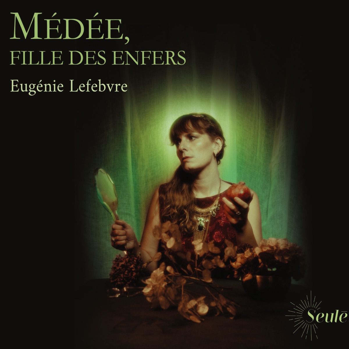 Médée, fille des Enfers by Eugénie Lefebvre album cover