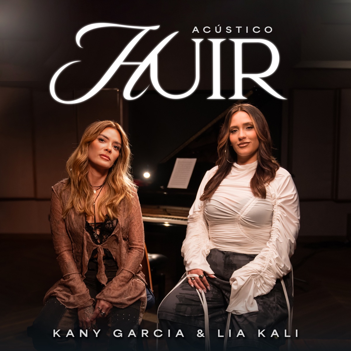 Huir - EP by Kany García & Lia Kali album cover