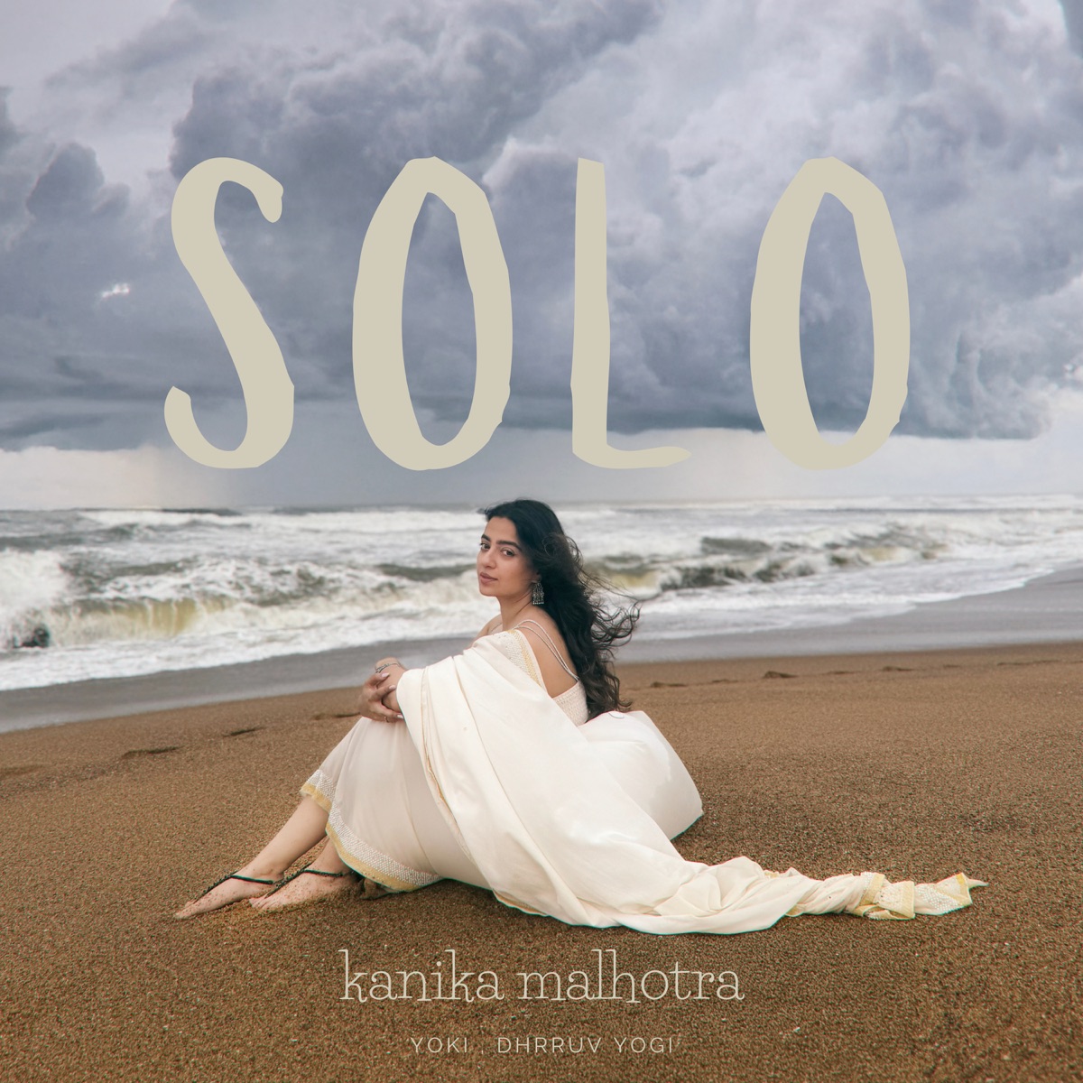 Solo - Single by Kanika Malhotra, Yoki & Dhrruv Yogi album cover