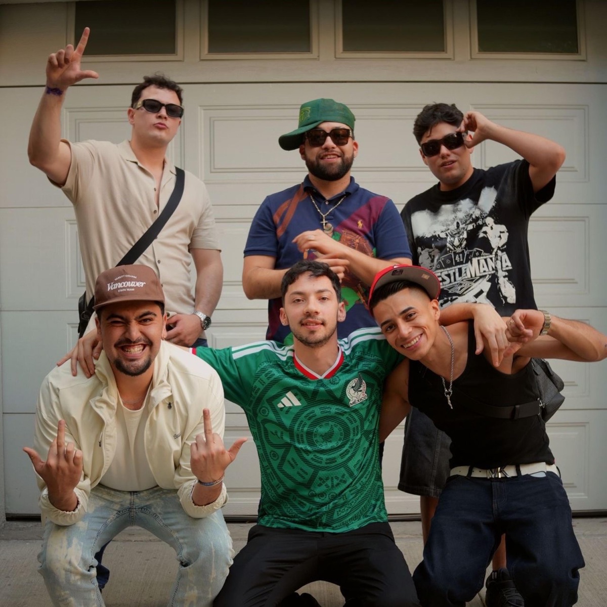 Lechita, Vol. 1 (feat. D4NIL0, Tu Nene Tex Tex, Jhonn Kiss, Thyago Zosa, Gaucho GB, Bleeking & kityouknow) [Deluxe Edition] - Single by Lechita Records album cover
