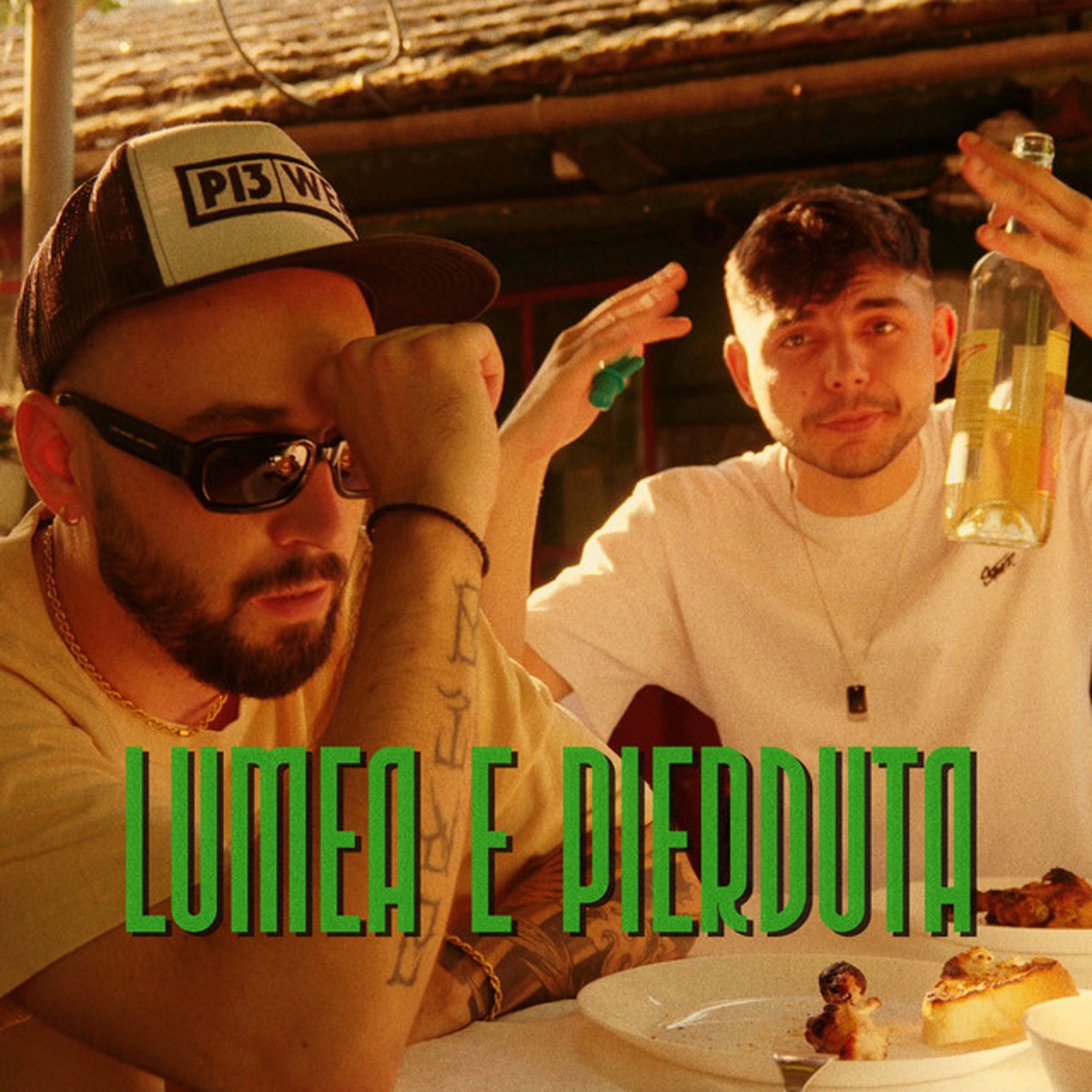 Lumea E Pierduta (feat. Tecşan) - Single by Samurai album cover