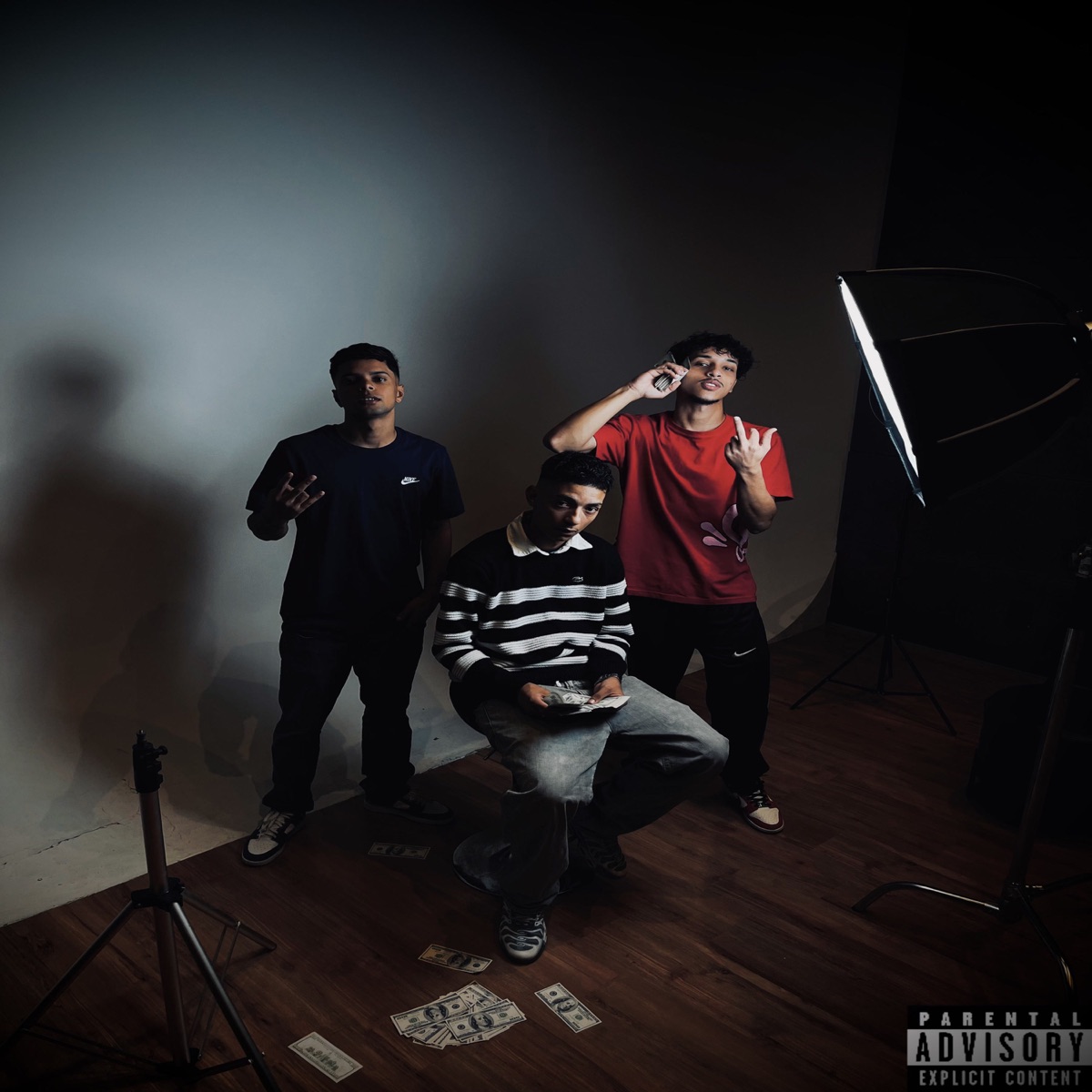 ESNOBE - Single by Gzyn, RK, MENDE$, sONTH & Kobb album cover