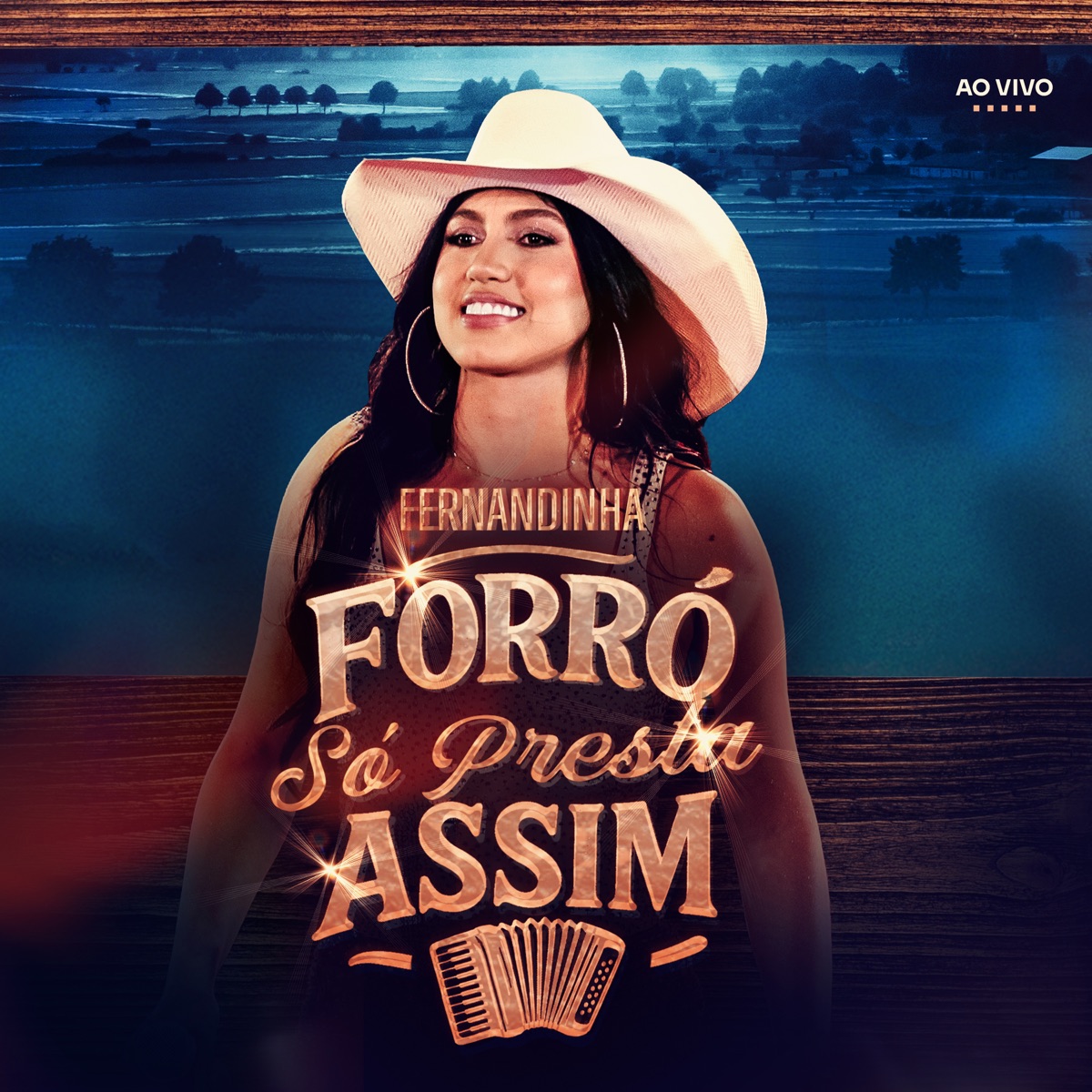 Forró Só Presta Assim (Ao Vivo) by Fernandinha, Rey Vaqueiro & Wesley Safadão album cover