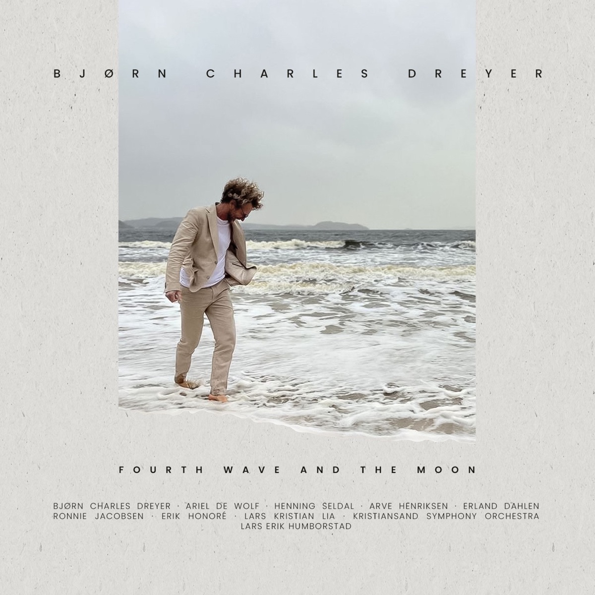 Fourth Wave And The Moon (feat. Ariel De Wolf & Henning Seldal) by Bjørn Charles Dreyer album cover