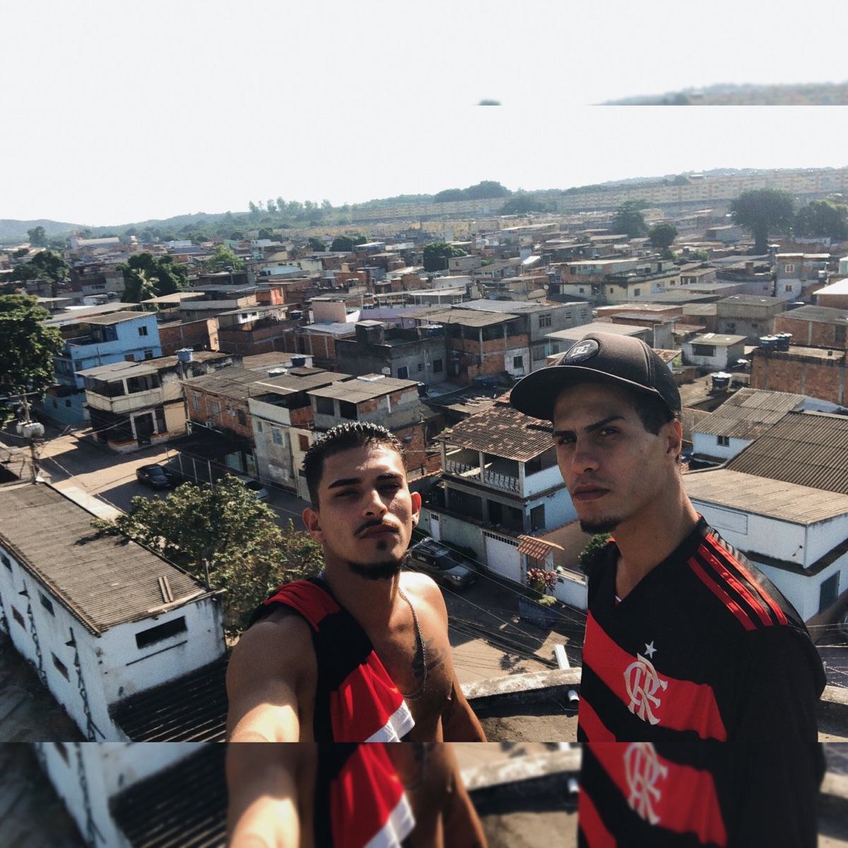 Falador Fala (feat. Guerraz & NaOnda34) - Single by Caótica Essência album cover