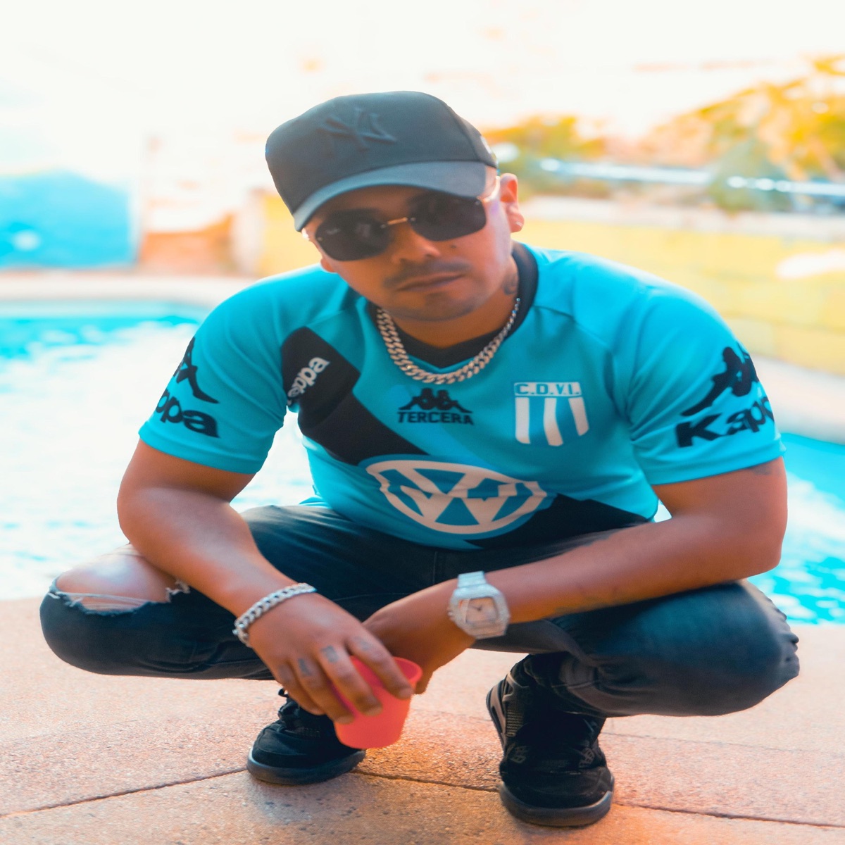 Mamá y Papá No Saben (feat. Zindel & Gote) - Single by Briky Bros album cover