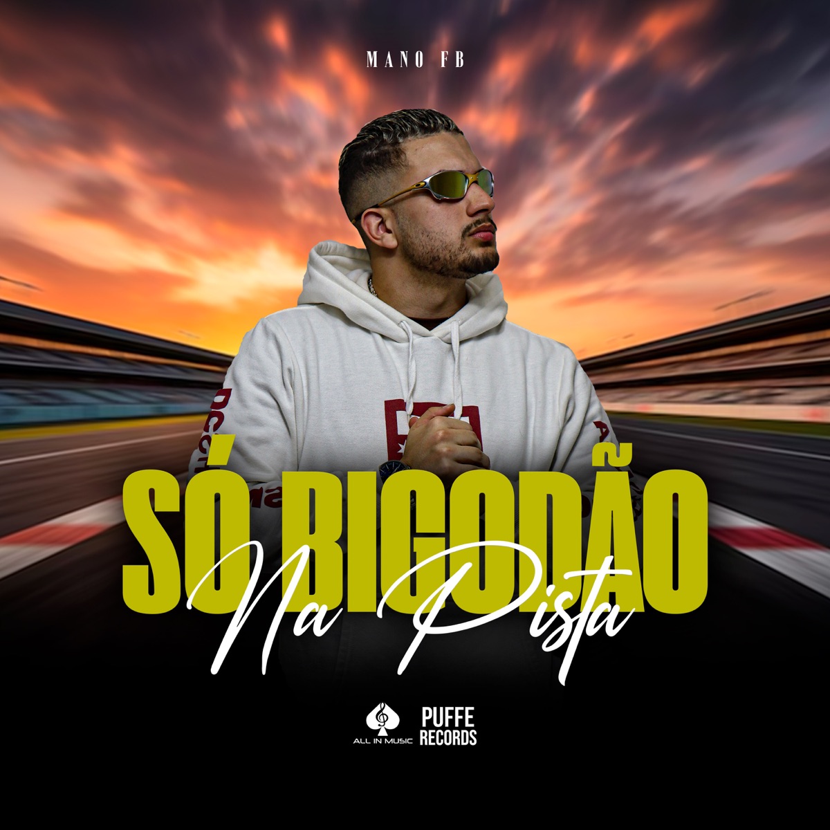 Só Bigodão na Pista - Single by MANO FB album cover