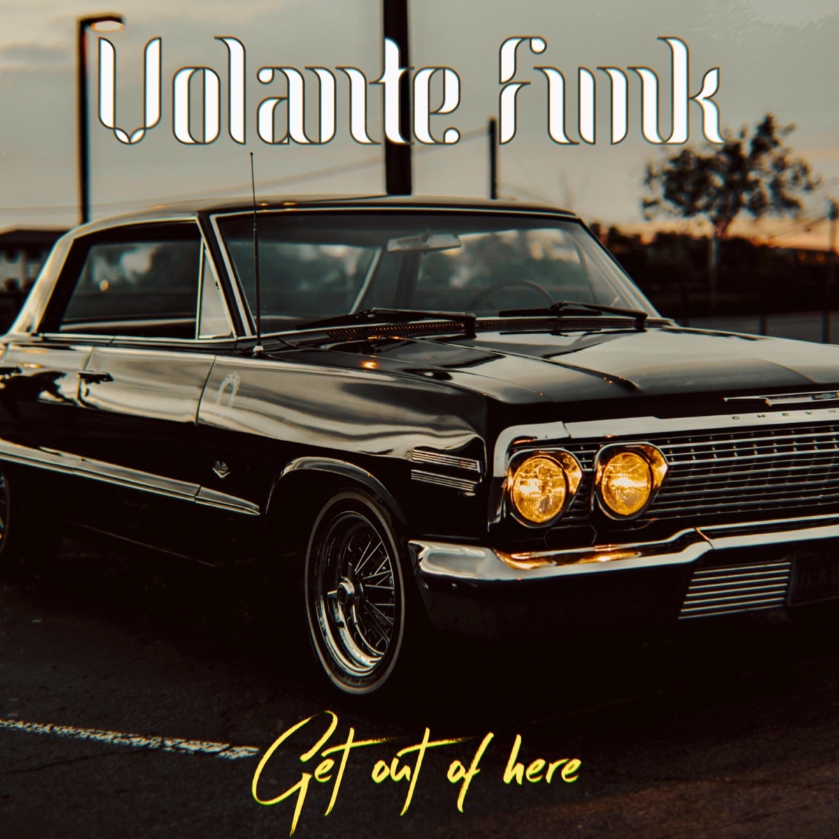 Get out of here (feat. Radix Borealis & DJ Hechizo) - Single by Volante Funk album cover