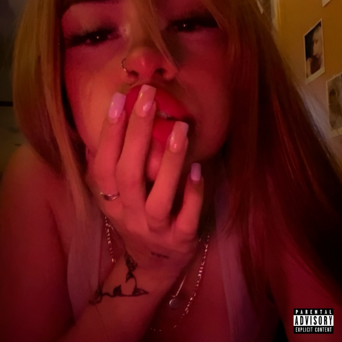 Mi Cuarto - Single by Cyberykid, Henezy & ODC album cover