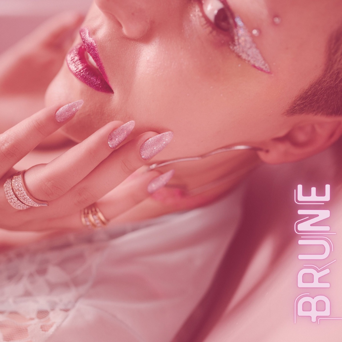 Estrelas de Neon - Single by BRUNE album cover