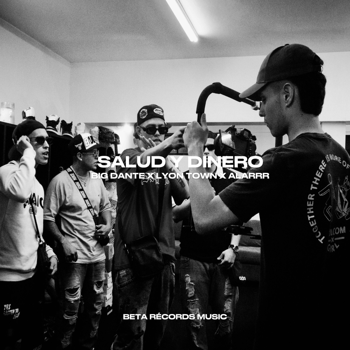 SALUD Y DINERO - Single by Big Dante, Alarrr & Lyon town album cover