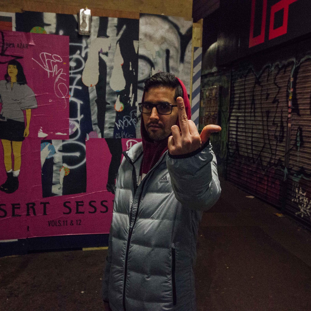 Hostia, pan y vino - Single by BillyOne album cover
