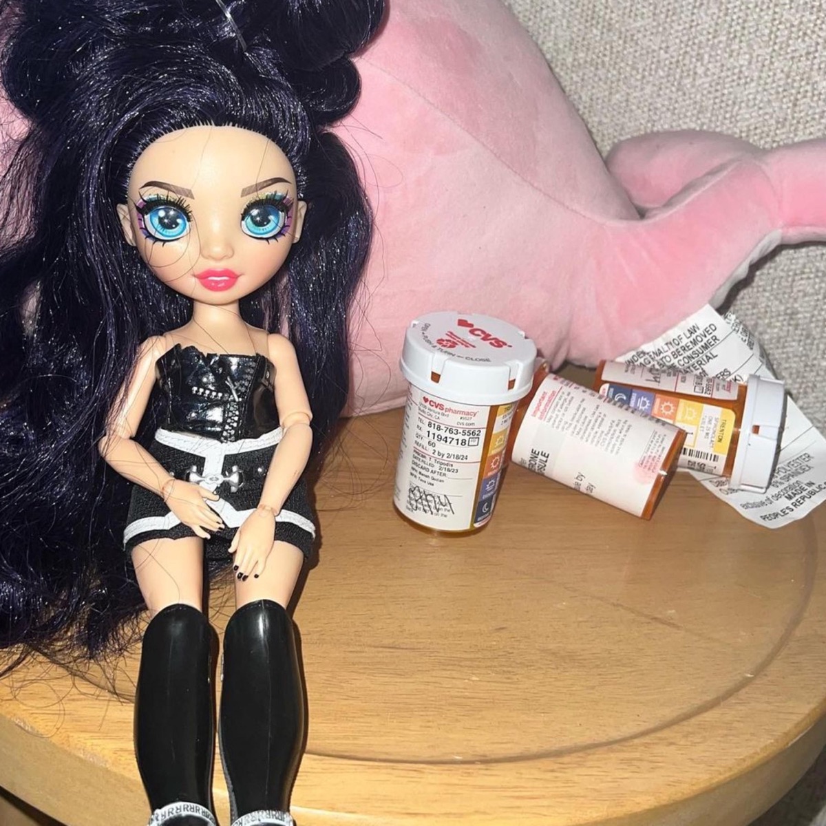 PINK PILLS! (feat. Pink Pills) - Single by JCB album cover