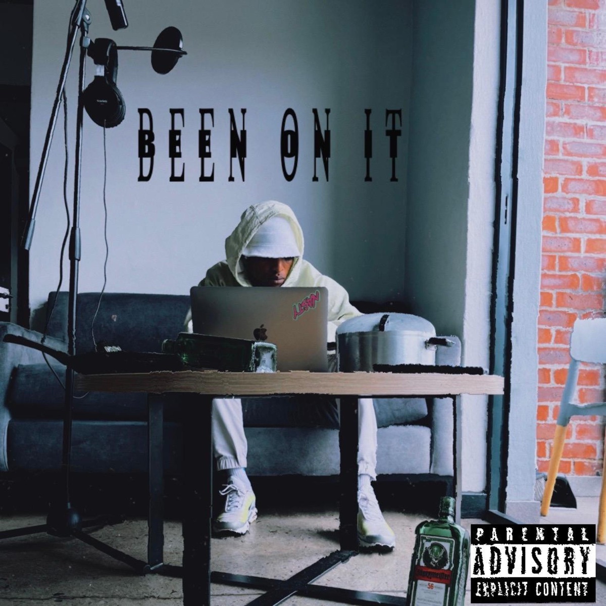 BEEN ON IT (feat. Ngwanamani) - Single by Wavy Dripp album cover
