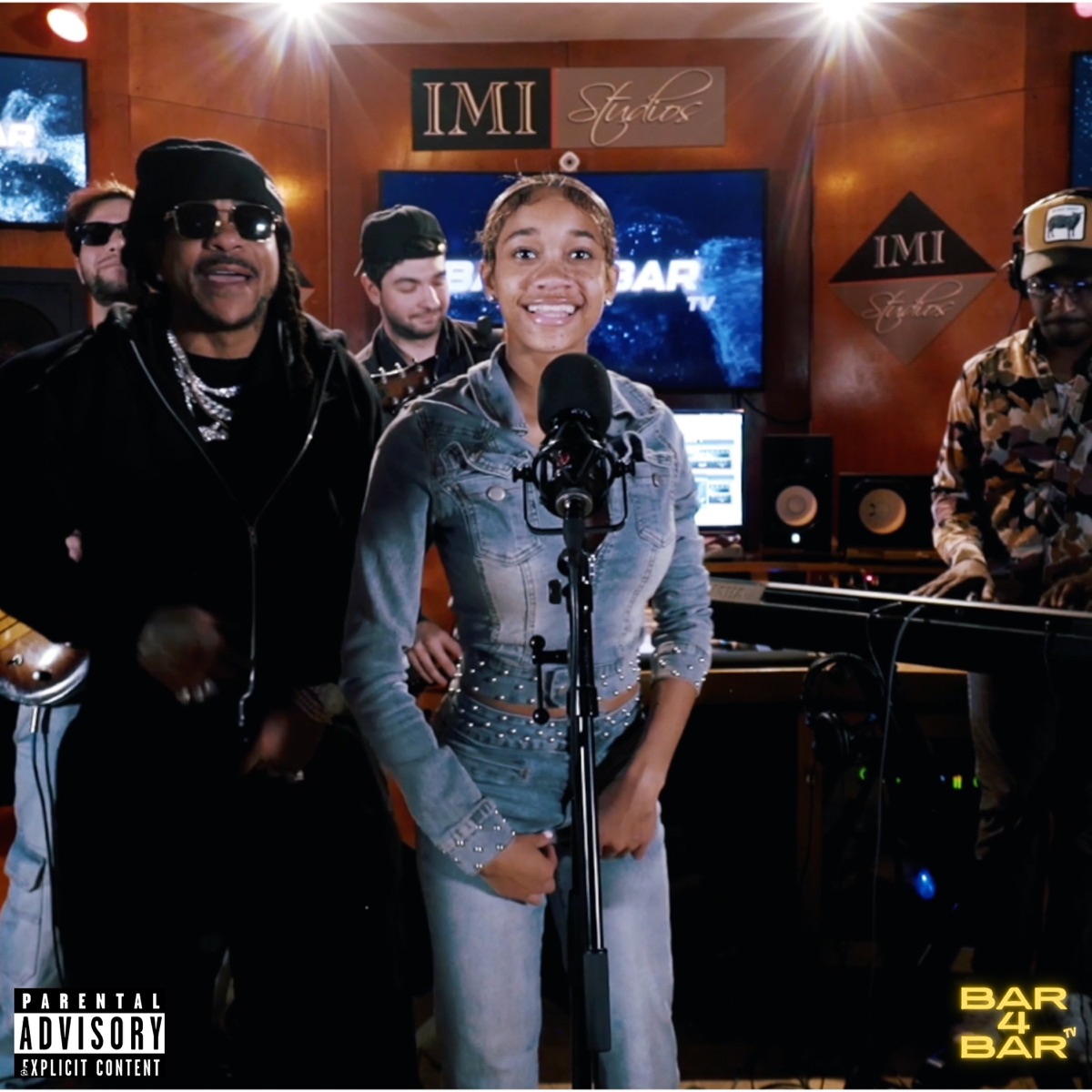 Pretty & Poppin (Live) - Single by Bar4Bar.TV & Chloe couture album cover