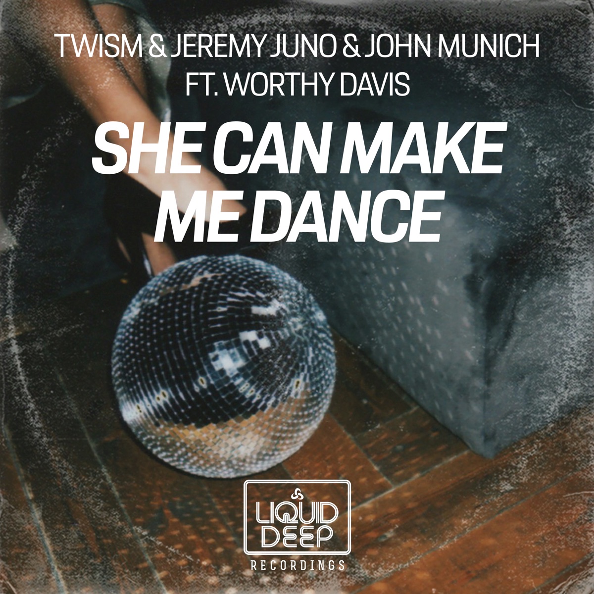 She Can Make Me Dance (feat. Worthy Davis) - Single by Twism, Jeremy Juno & John Munich album cover