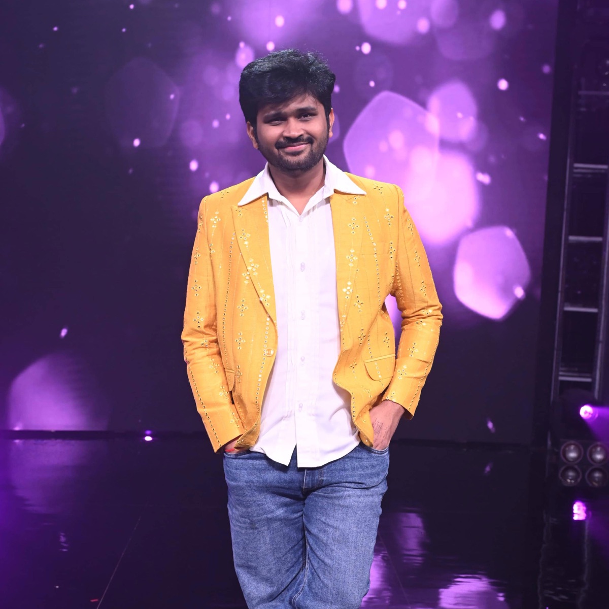 Leheraayi (Cover Version) - Single by Anirudh Suswaram album cover