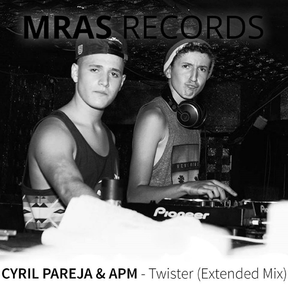 Twister (Extended Mix) - Single by Cyril Pareja & A.P.M album cover