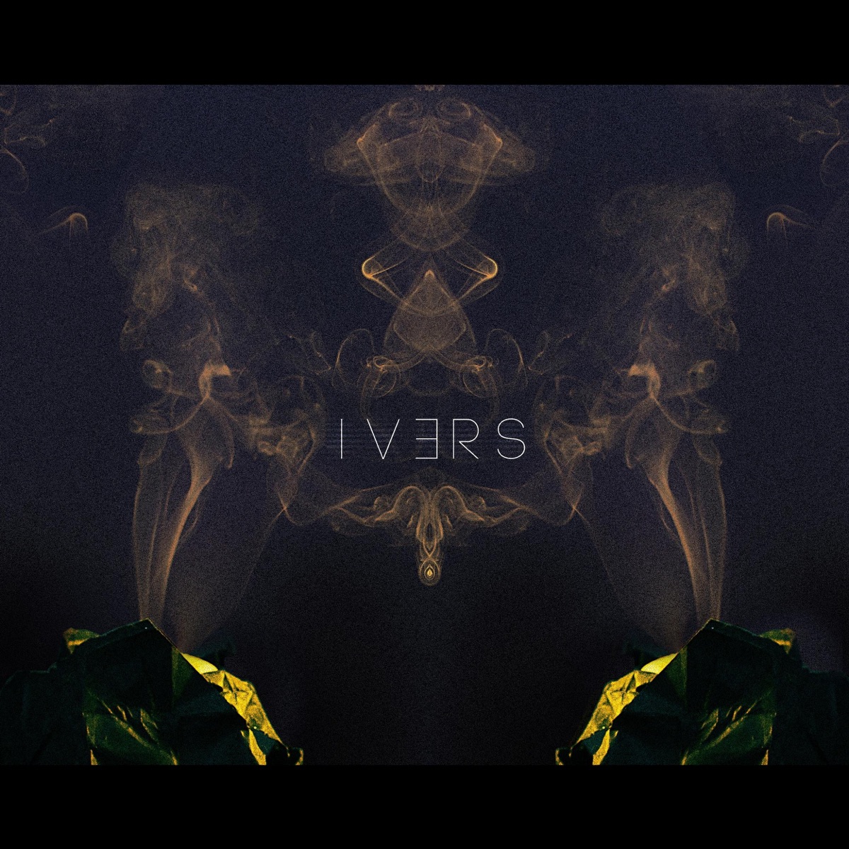 Suits - Single by Iver5 album cover