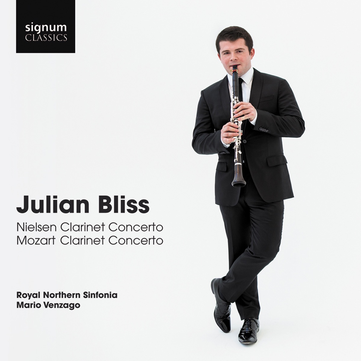 Julian Bliss: Nielsen Clarinet Concerto, Mozart Clarinet Concerto by Julian Bliss, Northern Sinfonia & Mario Venzago album cover