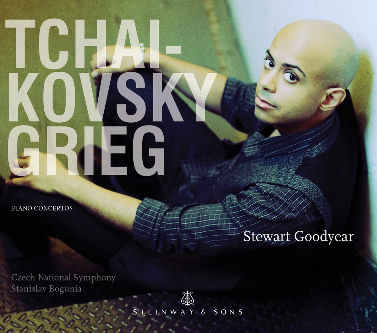Tchaikovsky & Grieg: Piano Concertos by Stewart Goodyear, Czech National Symphony Orchestra & Stanislav Bogunia album cover