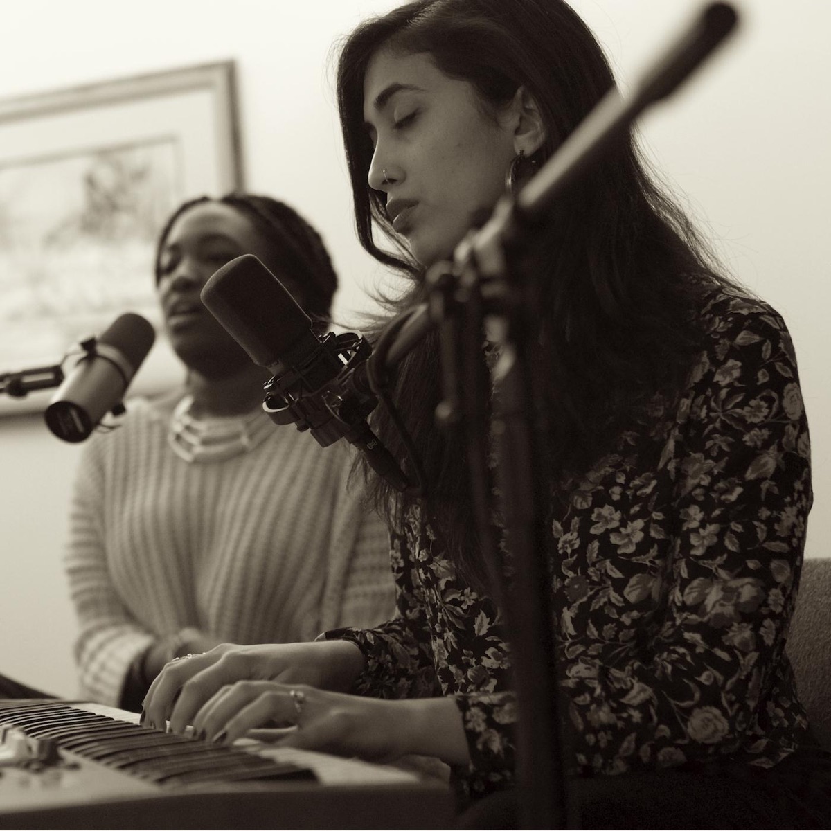 Live Sessions - EP by Ashni album cover