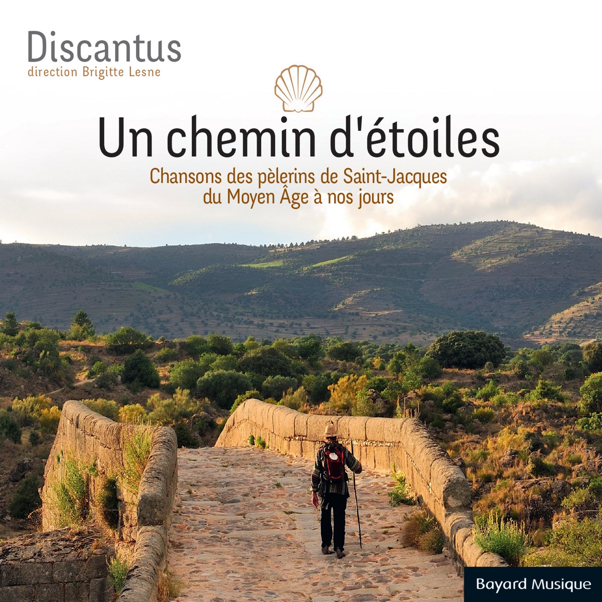 Un chemin d’étoiles (Chansons des pèlerins de Saint-Jacques du Moyen Âge à nos jours) by Brigitte Lesne & Ensemble Discantus album cover